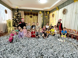 Новогодняя дискотека для детей Новогодняя дискотека для детей.