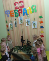 Выставка военной техники для детей Выставка военной техники для детей.